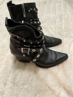 Zara Black Leather Studded Ankle Boots with Buckle Straps Size 8.5 (39)